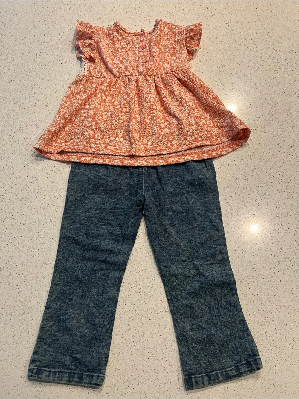 Daisy Fuentes lightweight crochet
